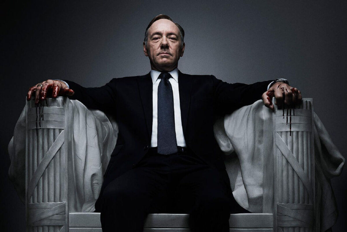 Francis Underwood GIF - Kevin Spacey Knock Ring - Discover & Share GIFs